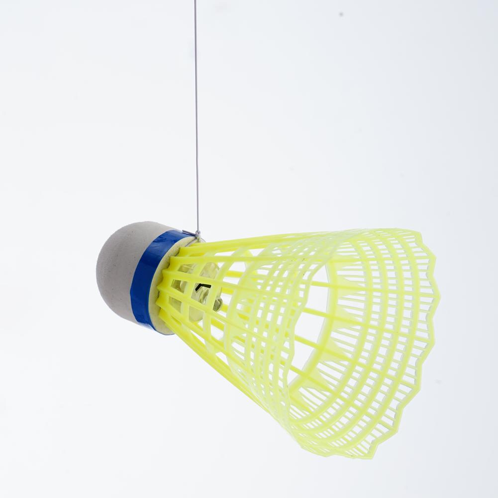 バドミントントレーナーストレッチプロバドミントンマシンロボッ - Badminton Talk のレビューと価格